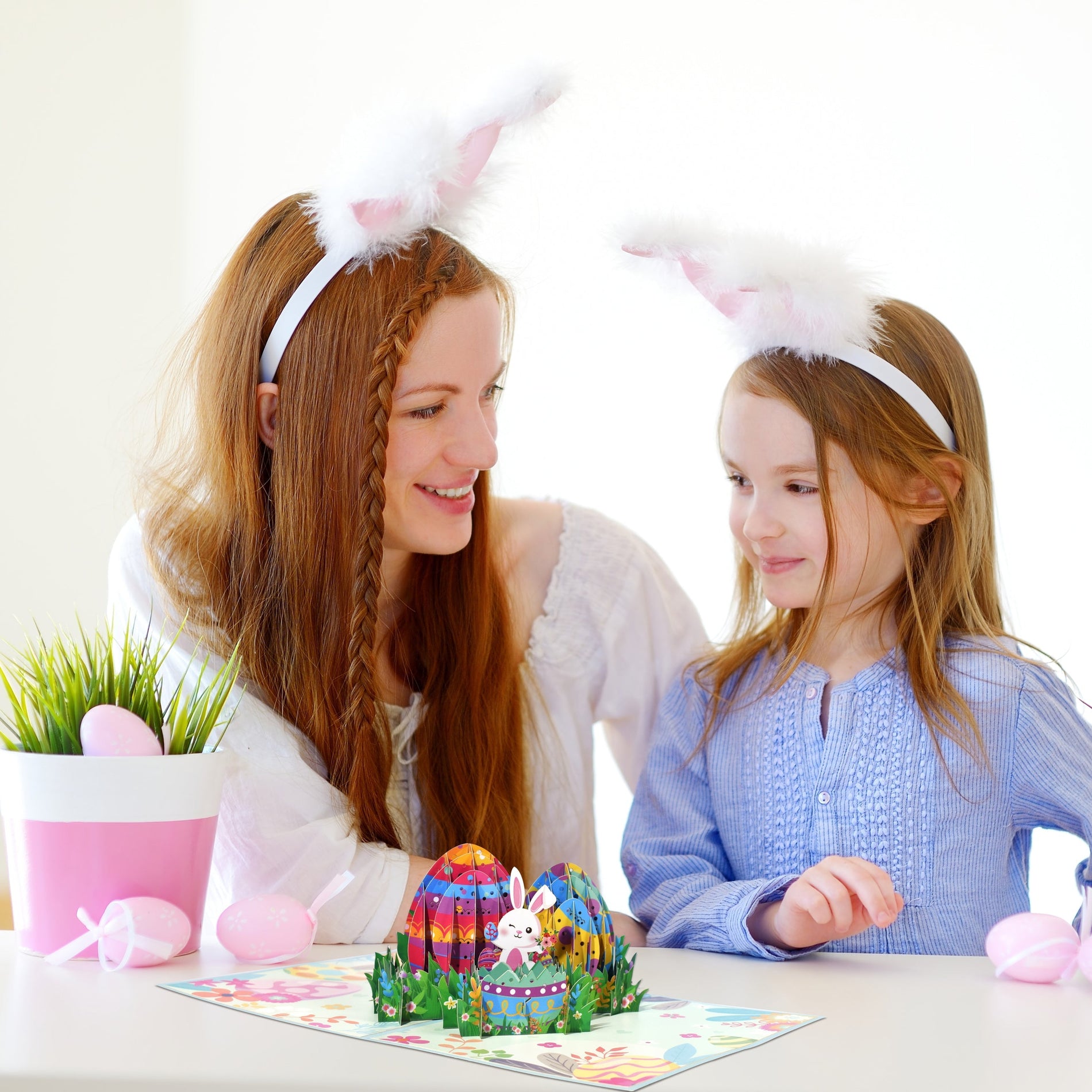 Why Choose a Pop-Up Card for Easter Gifts?